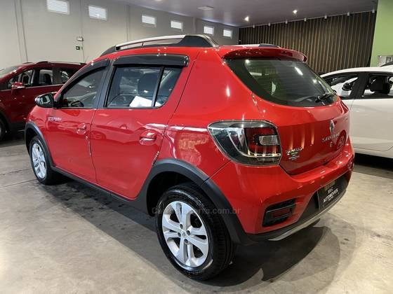 RENAULT SANDERO 1.6 16V SCE FLEX STEPWAY EASY-R RENAULT SANDERO 1.6 16V SCE FLEX STEPWAY EASY-R